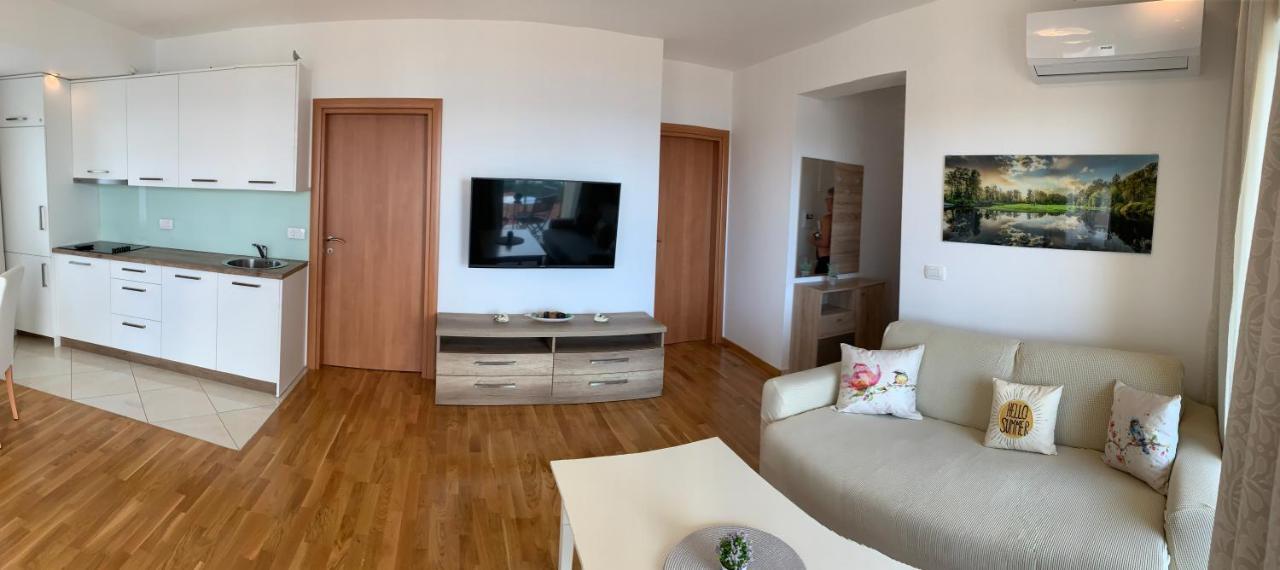 Ive Lole Ribara 38 Apartment Bečići Luaran gambar